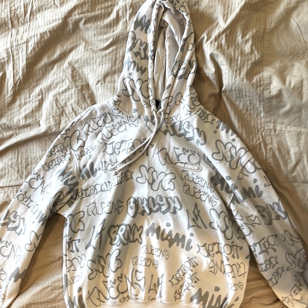 Y2K Graphic Beige Hoodie